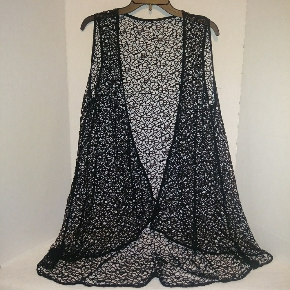 Black Cardigan Style Vest Black Open Weave Size 1X